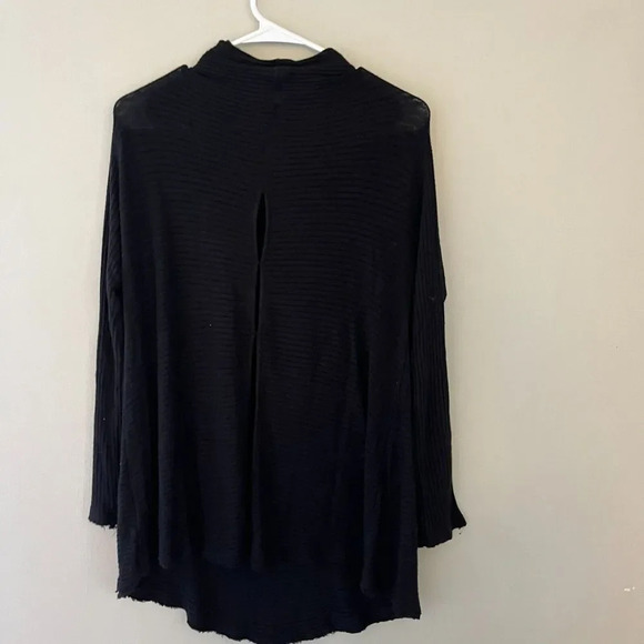 We The Free Womens Black Pullover Sweater Small Ribbed Knit Cowl Neck Hi Low Hem - Picture 6 of 10